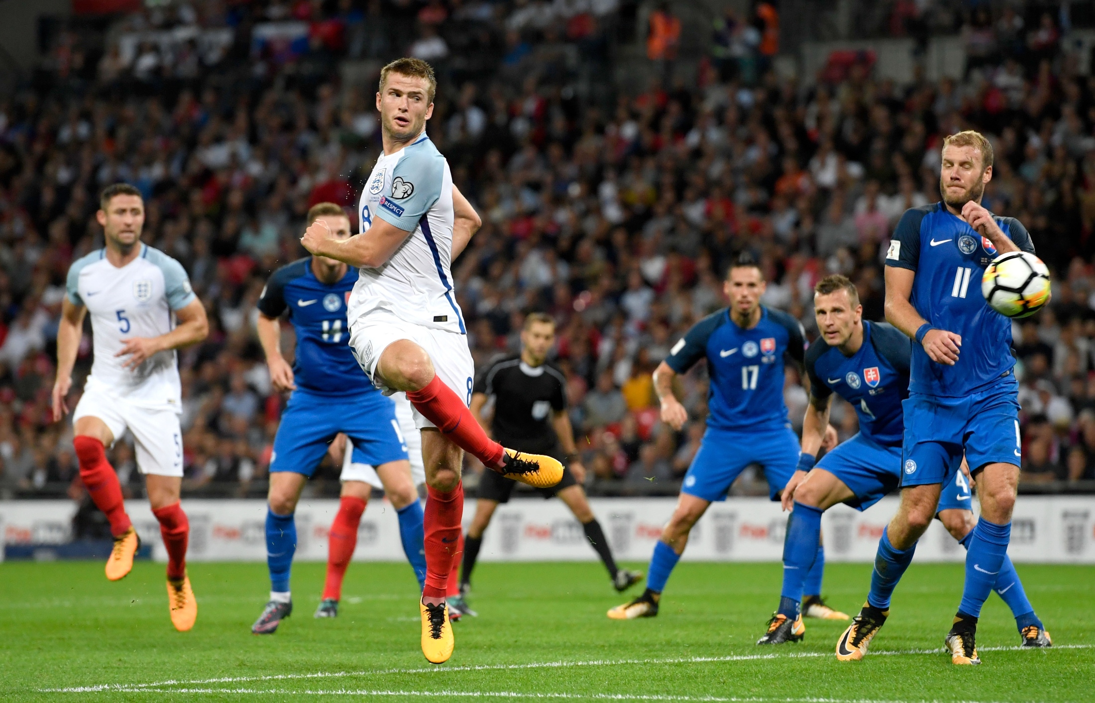 CSGO比分：EPL S12最后一轮，Navi 2：0 送G2五连跪