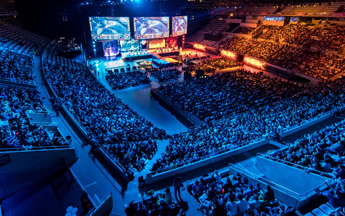 Monte 与 CS2 队伍的主教练分道扬镳