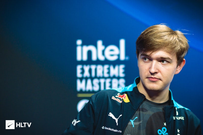 LauNX 加入 FUT Esports 取代 misutaaa